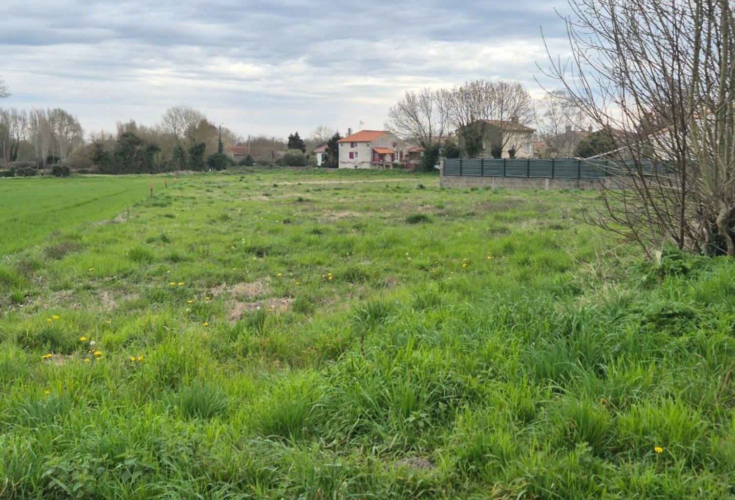 Terrain de 1392m² à 41 760€ HAI, Lot 1 FRONTENAY ROHAN ROHAN (79) — photo 1