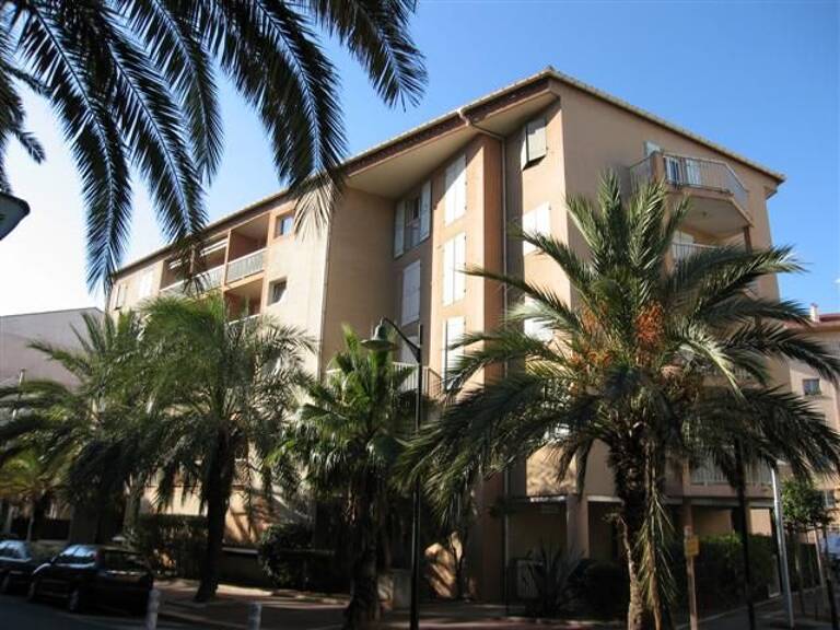 Studio de 35m2 à louer sur Hyères — photo 1