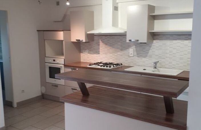Maison de 100m2 à louer sur Hazebrouck — photo 3