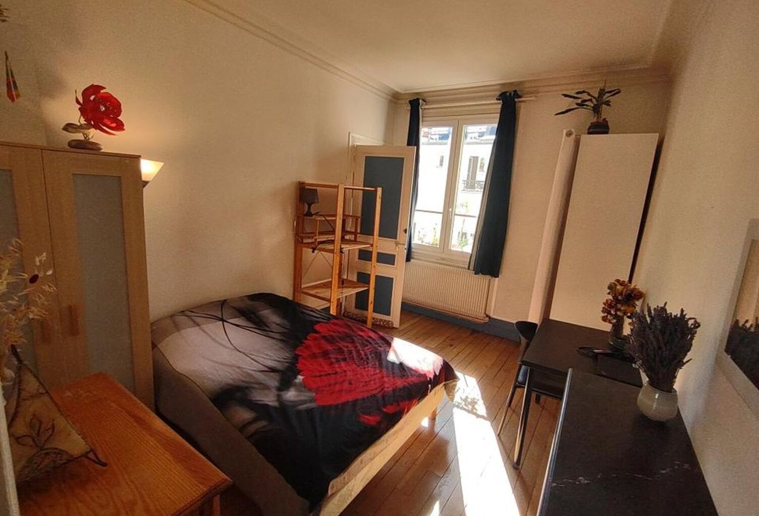 Chambre de 14m2 à louer sur Paris 09 — photo 1