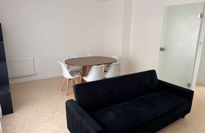 Appartement de 69m2 à louer sur La Rochelle — photo 3