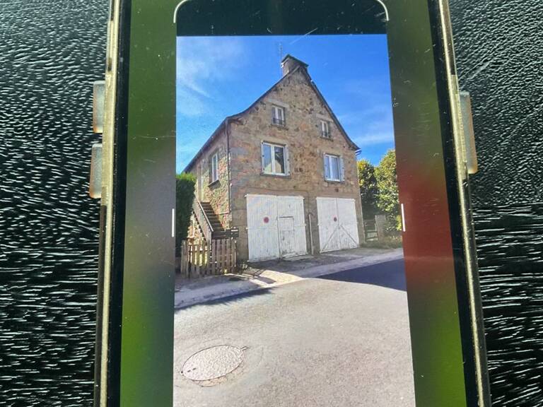 Maison de 170m2 à louer sur Nasbinals — photo 1