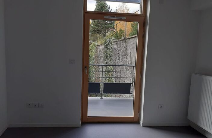 Appartement de 94m2 à louer sur Saint-Étienne — photo 2