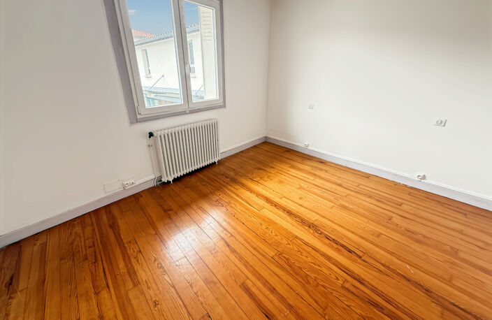 Dpt Landes (40), à vendre AIRE SUR L'ADOUR maison de ville T3 de 90 m² habitables + grenier, au centre-ville et au calme — photo 4