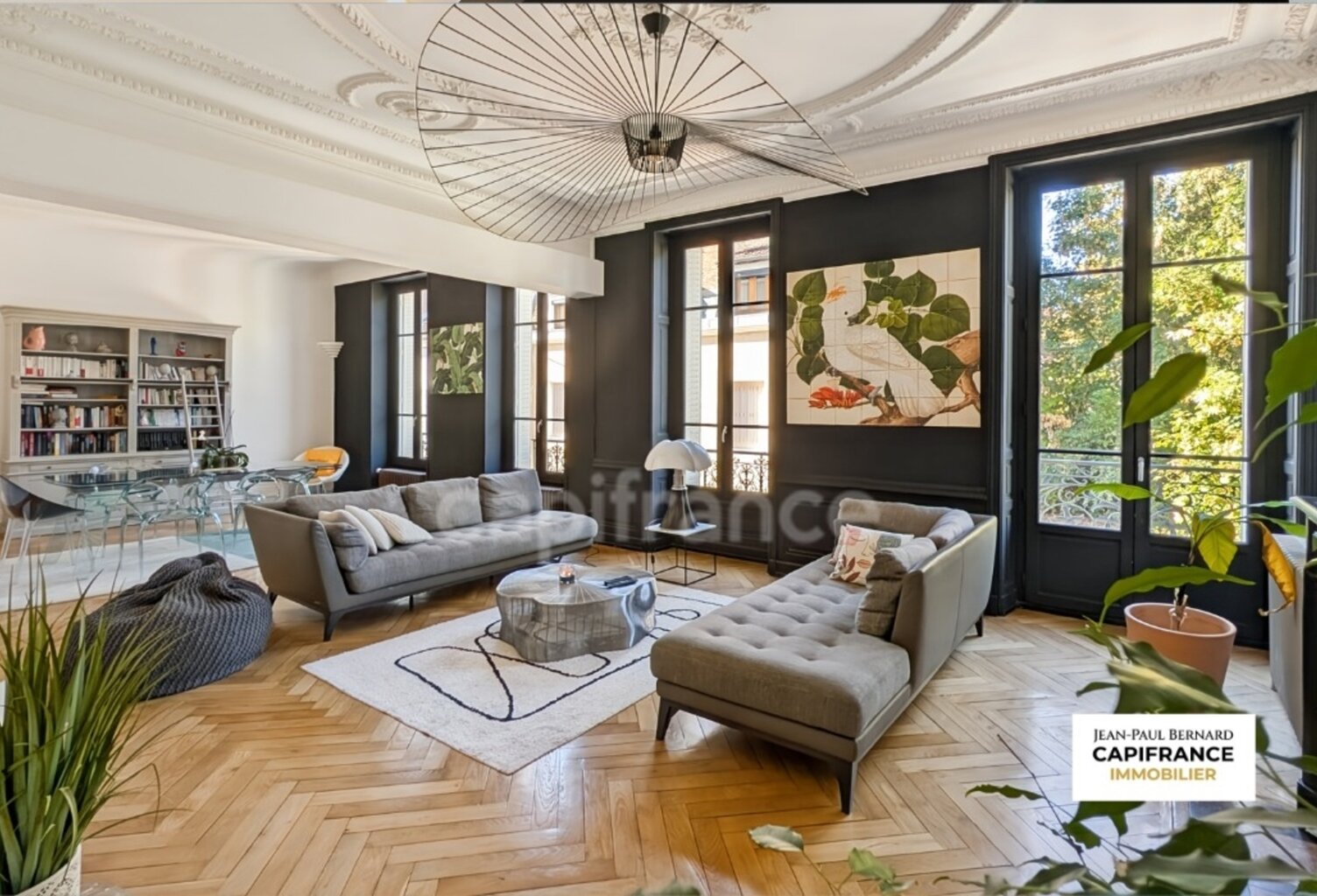 CHALON SUR SAONE (71) Magnifique Appartement haussmannien de 177,41 m² avec sa terrasse et ses 4 grandes chambres — photo 1