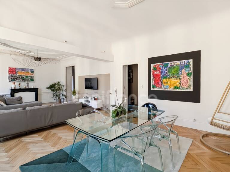 CHALON SUR SAONE (71) Magnifique Appartement haussmannien de 177,41 m² avec sa terrasse et ses 4 grandes chambres — photo 1