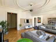 CHALON SUR SAONE (71) Magnifique Appartement haussmannien de 177,41 m² avec sa terrasse et ses 4 grandes chambres — photo 2