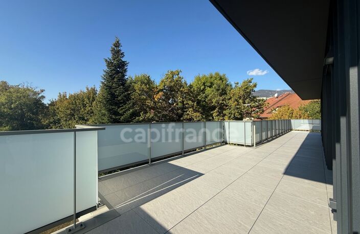 Appartement à vendre 5 pièces DIVONNE LES BAINS (01) - 135m2, terrasse (83m2), cave, 2 box fermés — photo 4