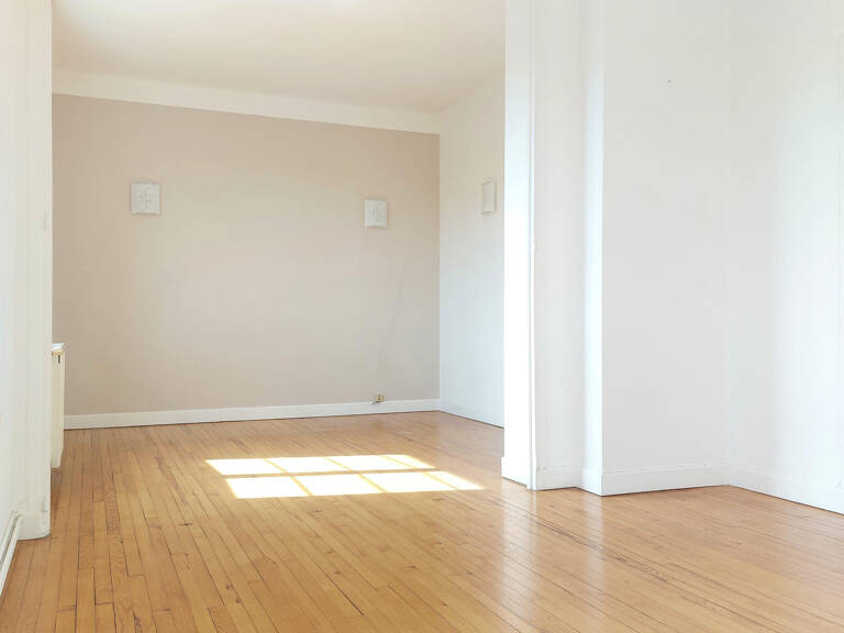 Appartement à vendre 3 pièces MONTAUBAN (82),dernier étage centre ville avec parking et loggia — photo 1