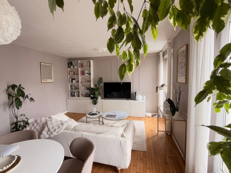 EXCLUSIVITÉ — Brest Saint-Michel : T2 de 61 m² entièrement rénové avec ascenseur — photo 1