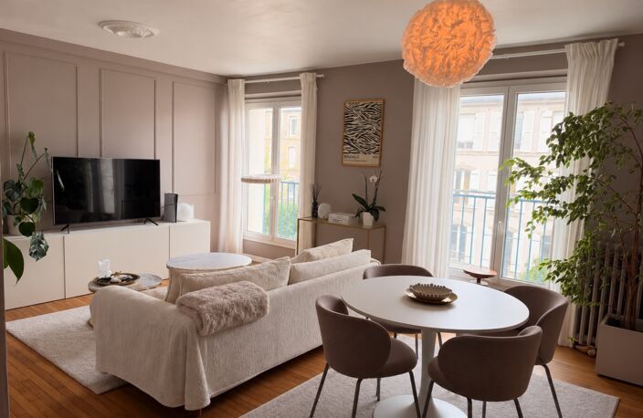 EXCLUSIVITÉ — Brest Saint-Michel : T2 de 61 m² entièrement rénové avec ascenseur — photo 2