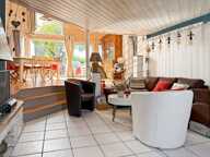 MAISON ATYPIQUE DE 80 M² SUR PLUS DE 1 000 M² DE TERRAIN — photo 3