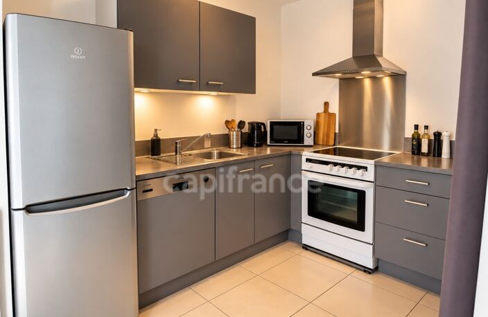 Bel appartement lumineux T3 en rez-de-jardin – Terrasse, parking et agencement modulable — photo 4