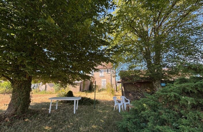 Maison 6 pièces avec grand jardin, garages et dépendances à Nevers — photo 3
