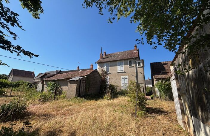 Maison 6 pièces avec grand jardin, garages et dépendances à Nevers — photo 4