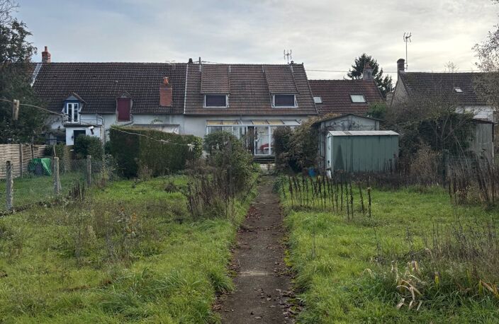 Grande maison familiale avec jardin en centre-ville de La Guerche-sur-l’Aubois — photo 4