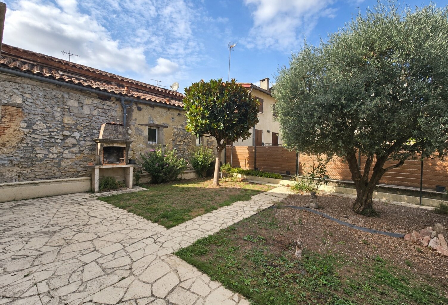 Maison à vendre 3 pièces NERAC (47) — photo 1