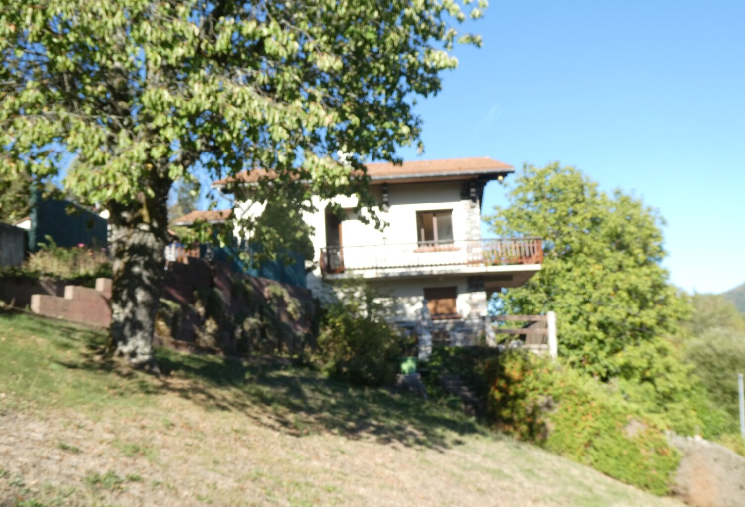 BUSSANG (88) Maison à vendre T6 pièces de 130m² terrain 1100m² — photo 1