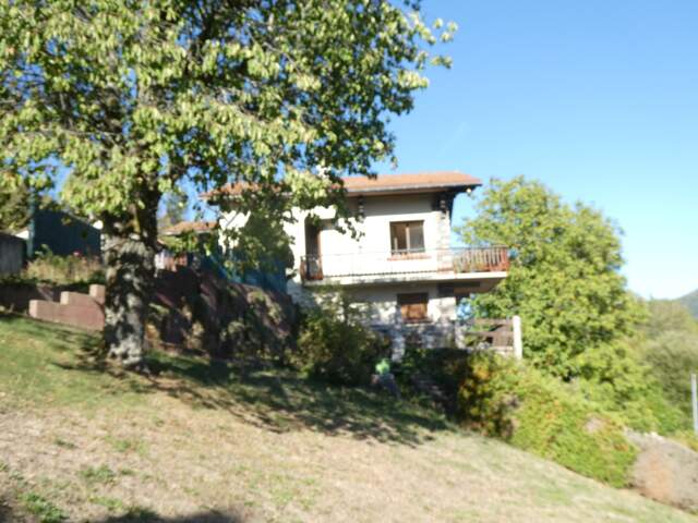 BUSSANG (88) Maison à vendre T6 pièces de 130m² terrain 1100m² — photo du bien