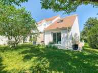 Christophe Michaudelle – CAPIFRANCE - vous propose à JUILLY : maison - 7 pièces - 175 m² - 5 chambres - grandes pièces de vie avec véranda - 2 pièces d'eau - dressing - buanderie - garage et stationne — photo 4