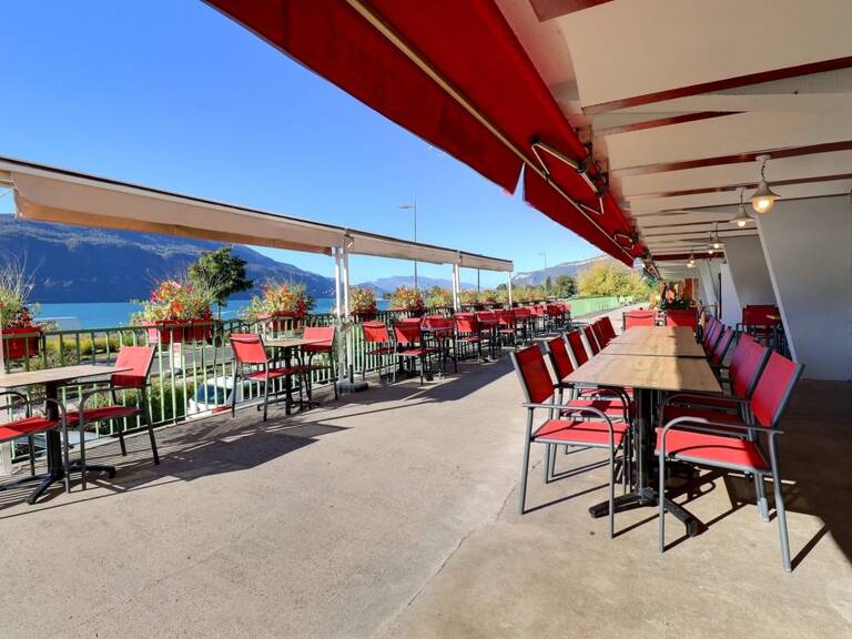 Fonds de commerce - Restaurant en Bord de Lac — photo 1