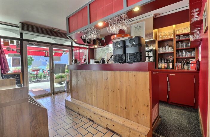Fonds de commerce - Restaurant en Bord de Lac — photo 2