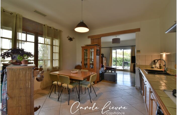 Maison 88m² - deux chambres - jardin - terrasses - à vendre sur Lézignan la Cèbe — photo 5