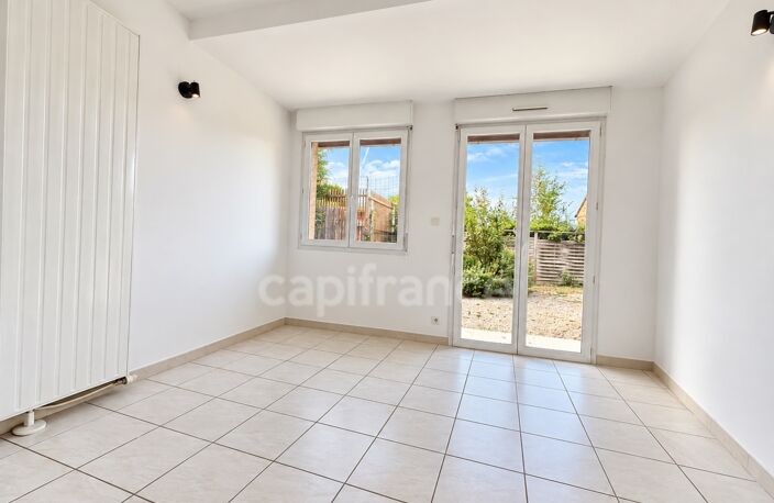 LE FAUGA – Maison de village de 103 m² avec jardin, cour intérieure et terrasse couverte — photo 5