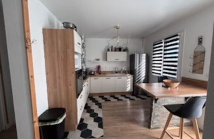 Maison 76 m2 sur terrain clos de 1489 m2 - SAINTE CATHERINE DE FIERBOIS (37) — photo 4