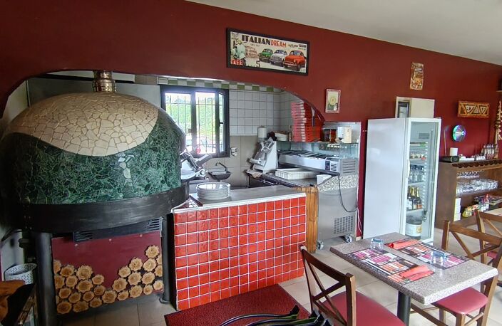 Creysse – Fonds de commerce de pizzeria avec four à bois et restauration rapide  – 49 800 € — photo 3