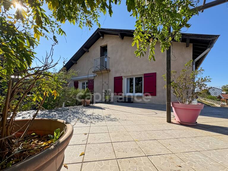 MAISON DE 211 M² – 5 CHAMBRES – SPA – GRANDS GARAGES ET DÉPENDANCES – TERRAIN DE 2 305 M² — photo 1