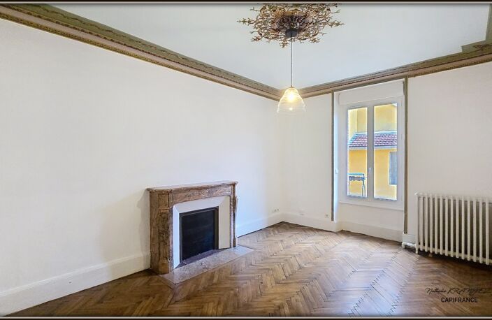 VERZY, Maison de charme à vendre de 160m² avec cour fermée — photo 3