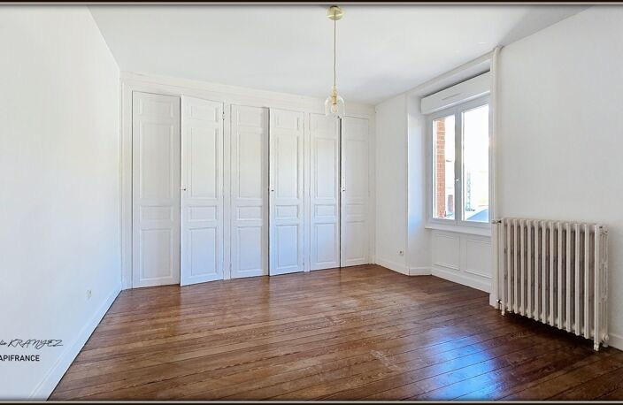 VERZY, Maison de charme à vendre de 160m² avec cour fermée — photo 4