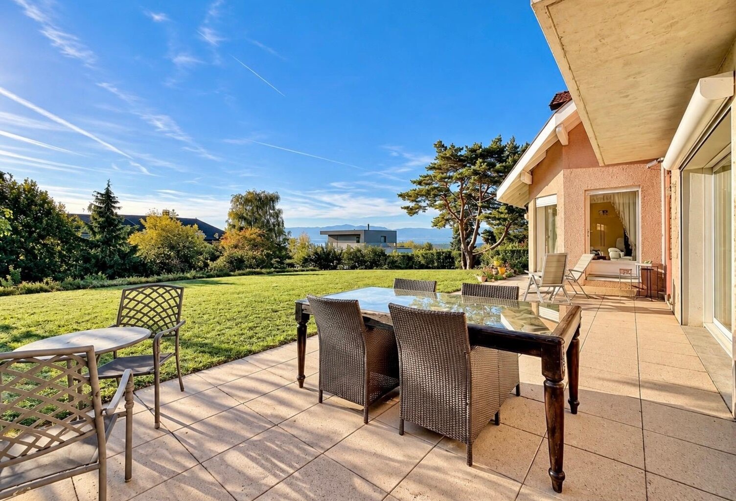A VENDRE NOUVEAUTÉ À LOISIN – MAISON FAMILIALE T5 DE 200 M² AVEC VUE LAC LÉMAN ET JURA (74) — photo 1
