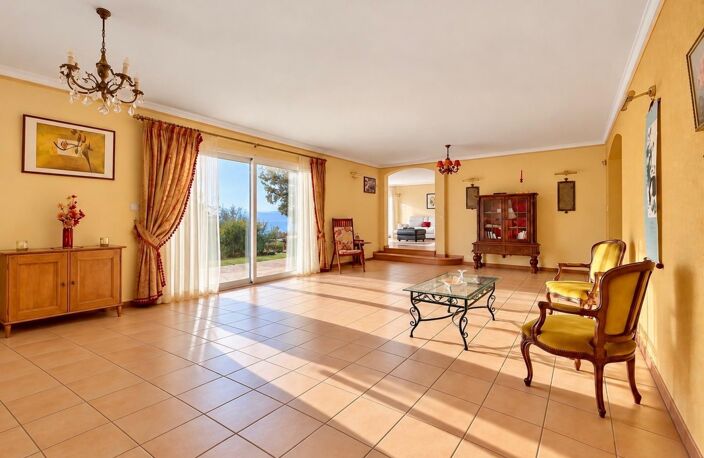 A VENDRE NOUVEAUTÉ À LOISIN – MAISON FAMILIALE T5 DE 200 M² AVEC VUE LAC LÉMAN ET JURA (74) — photo 5