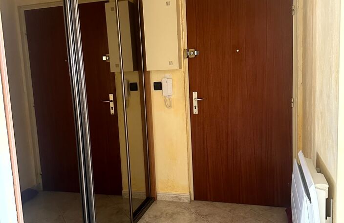 Appartement à vendre 3 pièces DIJON - CLEMENCEAU (21) — photo 5