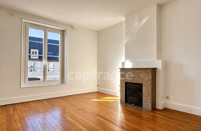 Appartement à louer 2 pièces SAINT DENIS DE L'HOTEL (45) — photo 2
