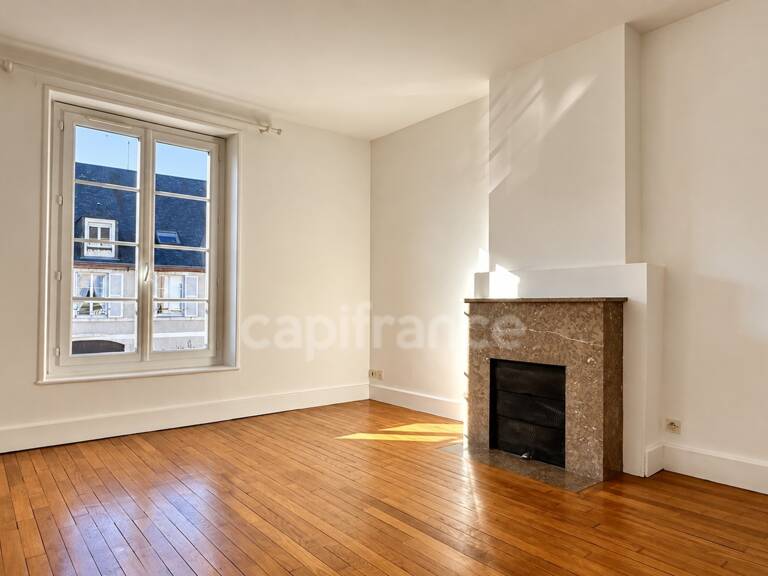 Appartement à louer 2 pièces SAINT DENIS DE L'HOTEL (45) — photo 1