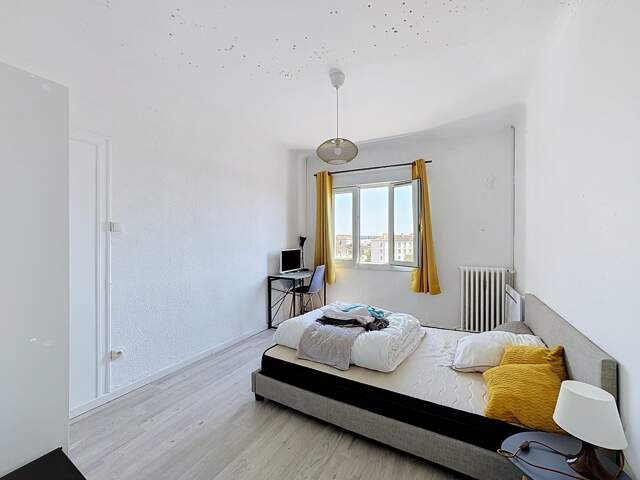Chambre meublée en colocation – Proche universités et commodités — photo du bien