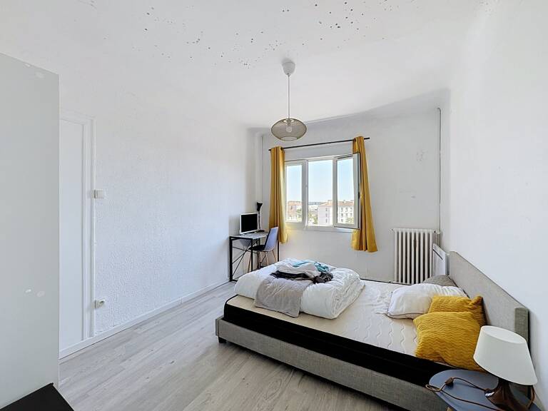 Chambre meublée en colocation – Proche universités et commodités — photo 1