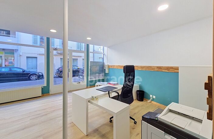Local/bureau de 45 m² à vendre centre de  CHALON SUR SAONE (71) — photo 4