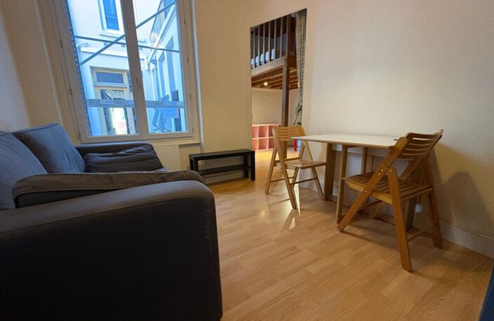LYON 7ᵉ – T2 DE 32 M² – À PROXIMITÉ DE JEAN MACÉ ET SAXE-GAMBETTA — photo 2