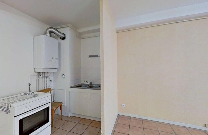 13 Rue Sainte Catherine  LYON 69001 - T3 Non meublé - 950 €CC — photo 3