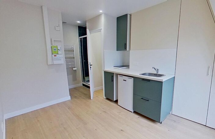 15 rue de Saint-Senoch - Paris - 75017 - T1 Meublé - 700 €CC — photo 2