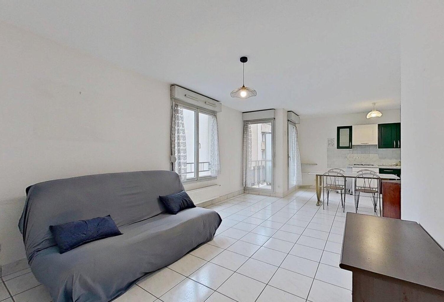 75 rue Quivogne Lyon 69002 - T2 Meublé - 990 €CC — photo 1