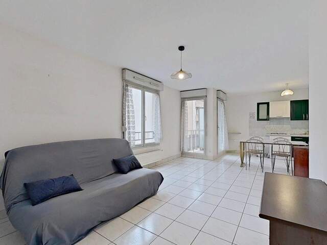 75 rue Quivogne Lyon 69002 - T2 Meublé - 990 €CC — photo du bien