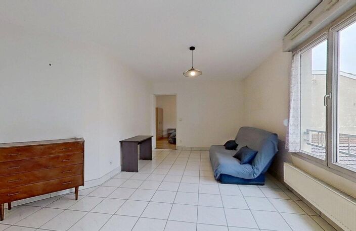 75 rue Quivogne Lyon 69002 - T2 Meublé - 990 €CC — photo 2