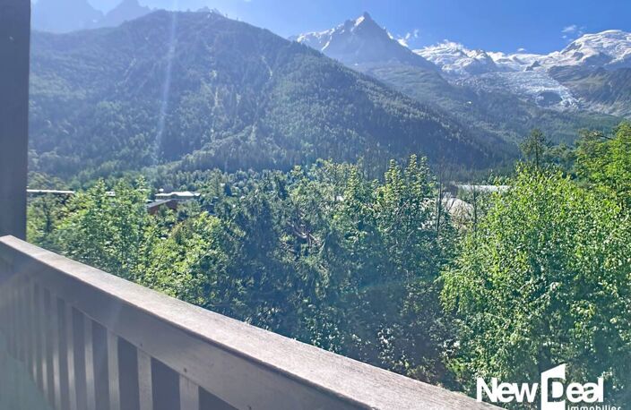 CHAMONIX MONT-BLANC Proche CENTRE Appartement T2 traversant avec balcon panoramique et vue imprenable Mont-Blanc — photo 3
