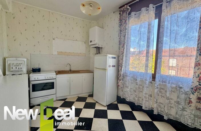 APPARTEMENT T3 / PLACE DE STATIONNEMENT / ORCHIES CENTRE — photo 3