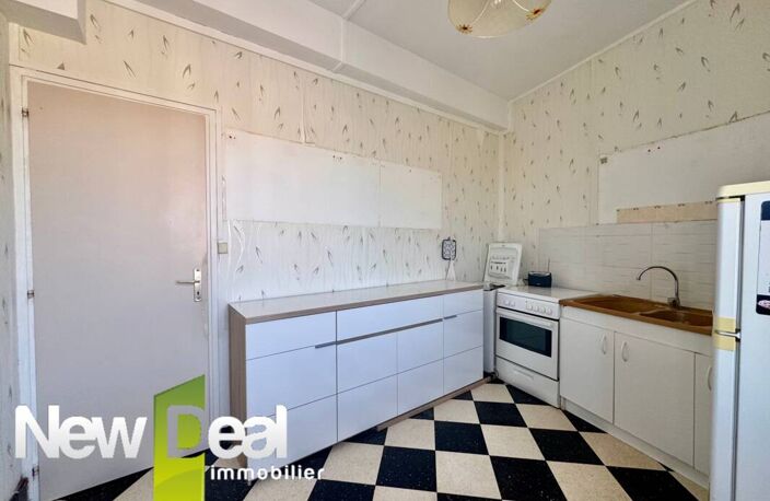 APPARTEMENT T3 / PLACE DE STATIONNEMENT / ORCHIES CENTRE — photo 4